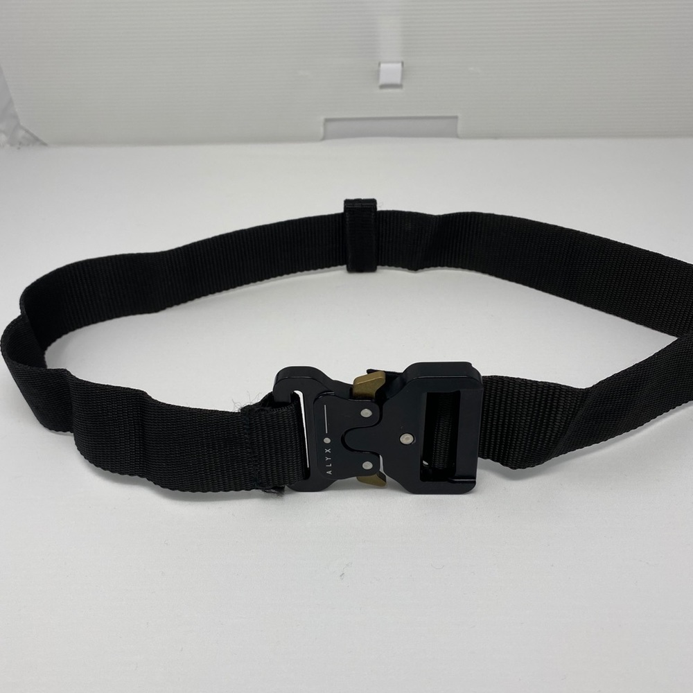 Alyx Black Belt
